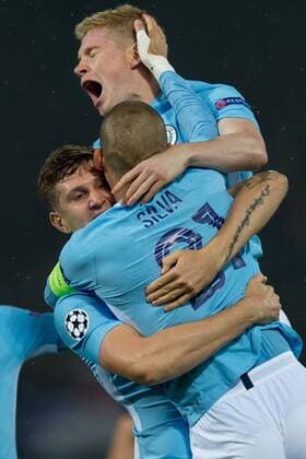 Rotterdam, Netherlands 08.03.2017, UEFA Champions League - 2017 18 Season, Gruppenphase - Gruppe F - 1. Spieltag, Feyenoord Rotterdam - Manchester City, jubel um John Stones (ManC) (r) nach dem treffer zum 0:1, Kevin De Bruyne (ManC) und David Silva (ManC) ( DeFodi001