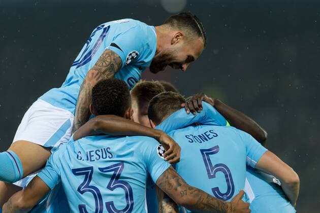 Bilder des Tages - SPORT Rotterdam, Netherlands 08.03.2017, UEFA Champions League - 2017 18 Season, Gruppenphase - Gruppe F - 1. Spieltag, Feyenoord Rotterdam - Manchester City, jubel um John Stones (ManC) nach dem treffer zum 0:1 ( DeFodi001