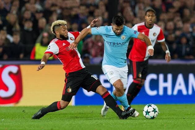 Rotterdam, Netherlands 08.03.2017, UEFA Champions League - 2017 18 Season, Gruppenphase - Gruppe F - 1. Spieltag, Feyenoord Rotterdam - Manchester City, Tonny Vilhena (Rotterdam) und Sergio Agueero (ManC) im zweikampf ( DeFodi001