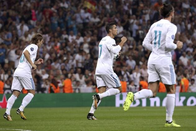 Real Madrid s Portuguese midfielder Cristiano Ronaldo jubilates the second goal against Apoel during the UEFA Champions League match between Real Madrid and Apoel at the Santiago Bernabeu stadium in Madrid, Spain, 13 September 2017. Real Madrid vs. Apoel !ACHTUNG: NUR REDAKTIONELLE NUTZUNG!  Copyright: xKikoxHuescax MAD032 20170913-636409374556813972