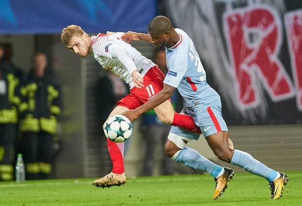 Timo WERNER, RB Leipzig 11 Zweikampf , Aktion um den Ball gegen Almamy TOURE, ASM RB LEIPZIG - AS MONACO Gruppenphase Hinspiel, Fussball UEFA Champions League, Leipzig, 13.09.2017 CL Saison 2017 2018