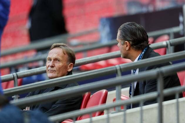 London, England 13.09.2017, UEFA Champions League - 2017 18 Season, 1st game day, Tottenham Hotspur - BV Borussia Dortmund, Geschaeftsfuehrer Hans-Joachim Watzke (BVB) Sportlicher Leiter Michael Zorc (BVB) ( DeFodi048