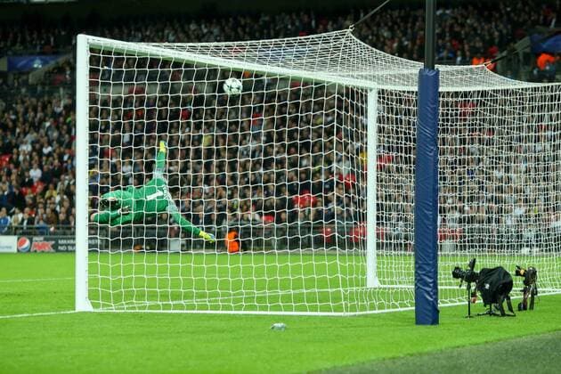 London, England 13.09.2017, UEFA Champions League - 2017 18 Season, 1st game day, Tottenham Hotspur - BV Borussia Dortmund, Tor zum 1:1 Torschuetze Andrey Yarmolenko (BVB) ( DeFodi048