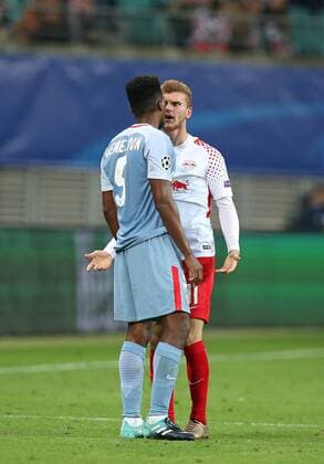 13.09.2017, Fussball UEFA Champions League 2017 2018, Gruppenphase, 1.Spieltag, RB Leipzig - AS Monaco, in der Red Bull Arena Leipzig. v.l. Jemerson (AS Monaco) und Timo Werner (RB Leipzig) geraden aneinander