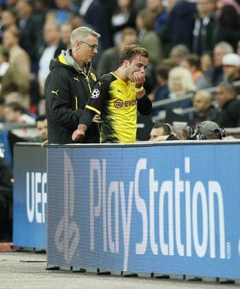 Dortmund s Mario Gotze goes injured during the champions league match at Wembley Stadium, London. Picture date 13th September 2017. Picture credit should read: David Klein Sportimage EDITORIAL USE ONLY. No use with unauthorised audio, video, data, fixture lists, club league logos or live services. Online in-match use limited to 120 images, no video emulation. No use in betting, games or single club league player publications.