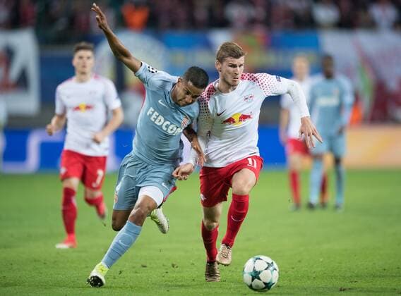 vl: Jorge (ASM), Timo Werner (L) Fussball international: UEFA Championsleague, Saison 2017 2018, Gruppenspiel: RB Leipzig - AS Monaco FC in Leipzig, Deutschland am 13.09.2017,