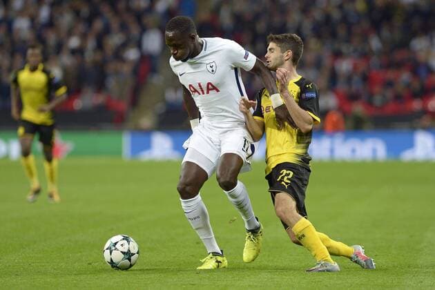 London, England 13.09.2017, UEFA Champions League - 2017 18 Season, Group H - Matchday 1, Tottenham Hotspur- Borussia Dortmund, von links: Moussa Sissoko ( Tottenham ), Christian Pulisic ( Dortmund ) ( DeFodi521