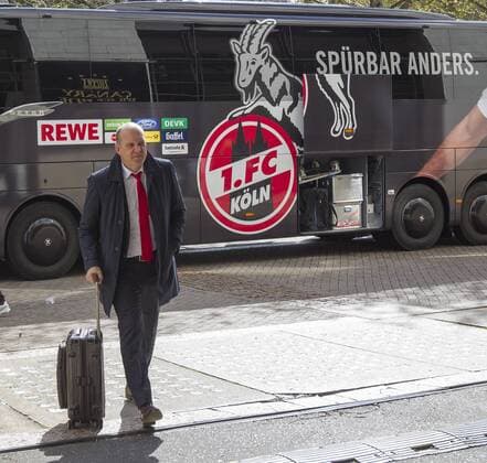 1. FC Köln Europapokal EuropaLeague Ankunft Hotel London England Datum: 13.09.2017 Manager Jörg Schmadtke (1. FC Köln)