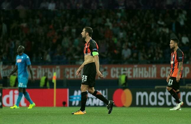 September 13, 2017 - Kharkov, Ukraine - Captain Shakhtar s Dario Srna he leaves the field after the end of the first half during the group stage match of the Champions League group F between FC Shakhtar and Napoli at Metalist Stadium in Kharkov. Ukraine, Wednesday, September 13, 2017 Shakhtar Donetsk v SSC Napoli - UEFA Champions League  - ZUMAn230 20170913_zaa_n230_417 Copyright: xDanilxShamkinx