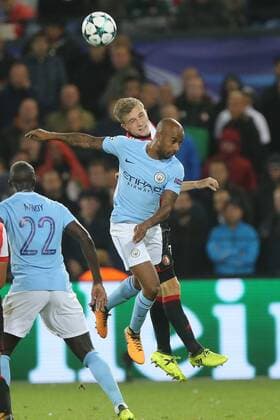 Dylan Vente of Feyenoord, Fernandinho Luiz Roza of Manchester City during the UEFA Champions League group F match between Feyenoord Rotterdam and Manchester City at the Kuip on September 13, 2017 in Rotterdam, The Netherlands UEFA Champions League 2017 2018 xVIxVIxImagesx xTomxBodexMultimediaxIVx 8740153