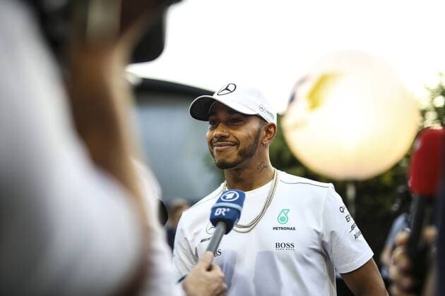 Motorsports: FIA Formula One World Championship WM Weltmeisterschaft 2017, Grand Prix of Singapore, 44 Lewis Hamilton (GBR, Mercedes AMG Petronas F1 Team), Singapore Singapore
