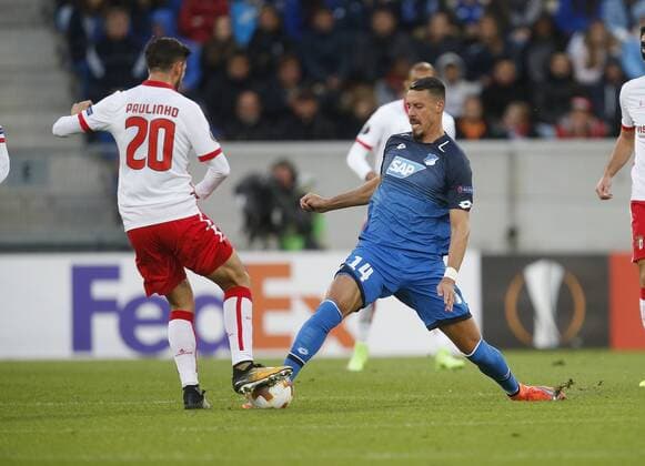 V.li. Paulinho (Braga), Sandro Wagner (Hoffenh) . TSG 1899 Hoffenheim-Sporting Braga . Sinsheim, GER 14.09.2017, Europa League 2017 2018 .