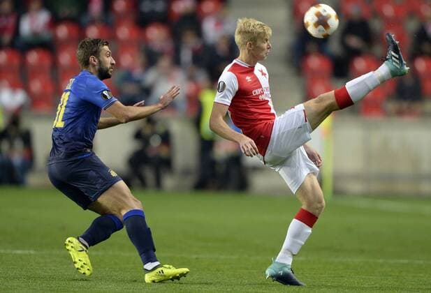 From left TINO-SVEN SUSIC of Maccabi and MICHAL FRYDRYCH of Slavia in action during the Football Europa League 1st round group A match: Slavia Praha vs Maccabi Tel Aviv in Prague, Czech Republic, September 14, 2017. (CTKxPhoto KaterinaxSulova) CTKPhotoP201709140951001  suk4