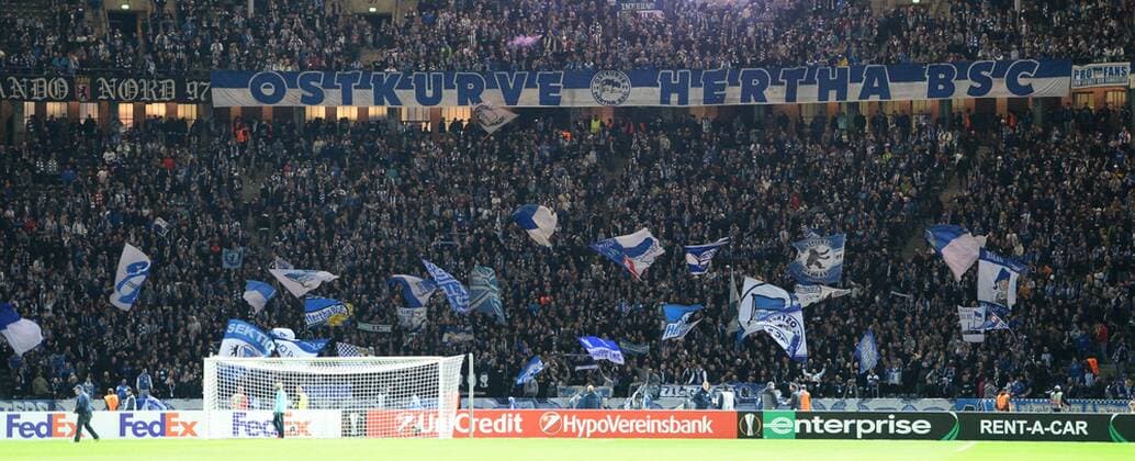 Fussball, Herren, Saison 2017 2018, UEFA Europa League (Gruppe J, 1. Spieltag), Hertha BSC - Athletic Bilbao, Fans von Hertha in der Ostkurve, 14.09.2017, Copyright: xMichaelxHundtx xMatthiasxKochx