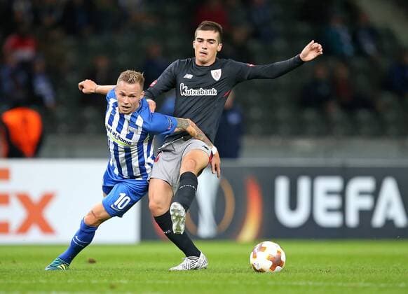 14.09.2017, Fussball UEFA Europa League 2017 2018, Gruppenphase, 1.Spieltag, Hertha BSC Berlin - Athletic Bilbao, im Olympiastadion Berlin. v.l. Ondrej Duda (Hertha BSC Berlin) gegen Inigo Cordoba (Athletic Bilbao)