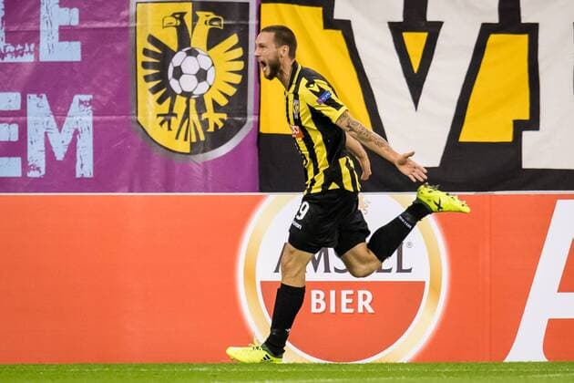 Tim Matavz of Vitesse 1-0 during the UEFA Europa League group K match between Vitesse Arnhem and Lazio Roma at Gelredome on September 14, 2017 in Arnhem, The Netherlands UEFA Europa League 2017 2018 xVIxVIxImagesx xRonaldxBonestrooxIVx 8744608