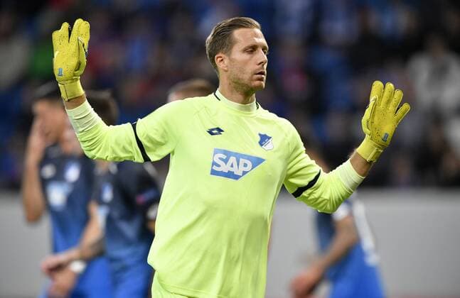 Torwart Oliver Baumann TSG 1899 Hoffenheim Gestik, Geste TSG 1899 Hoffenheim vs Sporting SC Braga Europa League 14.09.2017 TSG 1899 Hoffenheim vs Sporting SC Braga