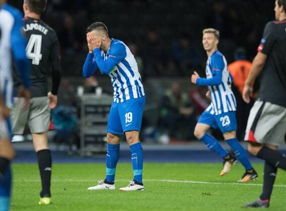Vedad Ibisevic (B) schlaegt die Haende ueber das Gesicht. Fussball international: UEFA Europaleague, Saison 2017 2018, Gruppenspiel: Hertha BSC Berlin - Athletic Club Bilbao im Olympiastadion in Berlin, Deutschland am 14.09.2017,