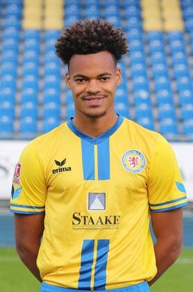 Ayodele Adetula (Eintracht Braunschweig U23)