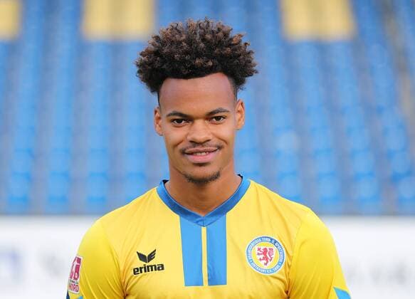 Ayodele Adetula (Eintracht Braunschweig U23)