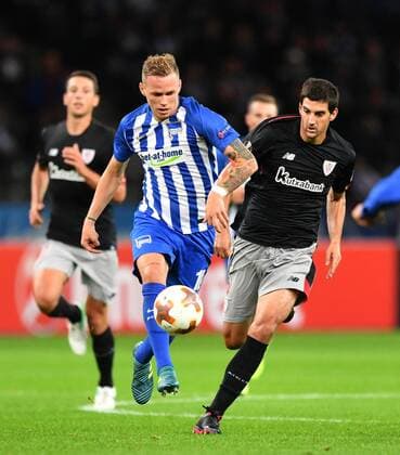 Ondrej Duda (Hertha BSC), am Ball, rechts Mikel San Jose (Bilbao), Hertha BSC Berlin - Athletic Bilbao Europa League, Gruppenphase, 1. Spieltag, Fußball, Fussball, soccer, Herren, Männer, Maenner, Deutschland, Germany Berlin, 14.9.2017, Olympiastadion