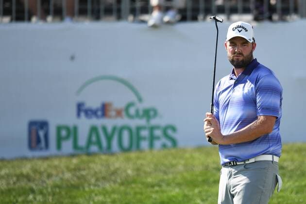 Golf, BMW Championship in Lake Forest LAKE FOREST, IL - SEPTEMBER 14: Marc Leishman watches his putt on the 18th hole during the during the First Round of the BMW Championship on September 14, 2017, at Conway Farms Golf Club, in Lake Forest, IL. (Photo by Patrick Gorski Icon Sportswire) GOLF: SEP 14 PGA Golf Herren - BMW Championship - First Round Icon14091712 EDITORIAL USE ONLY