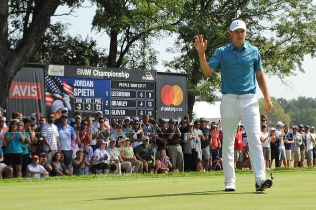 Golf, BMW Championship in Lake Forest LAKE FOREST, IL - SEPTEMBER 14: Jordan Spieth reacts after sinking his putt for a birdie at the ninth hole during the First Round of the BMW Championship on September 14, 2017, at Conway Farms Golf Club, in Lake Forest, IL. (Photo by Patrick Gorski Icon Sportswire) GOLF: SEP 14 PGA Golf Herren - BMW Championship - First Round Icon14091703 EDITORIAL USE ONLY