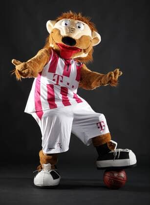 Maskottchen Bonni Telekom Baskets Bonn 2017 2018 Foto: Jörn Wolter