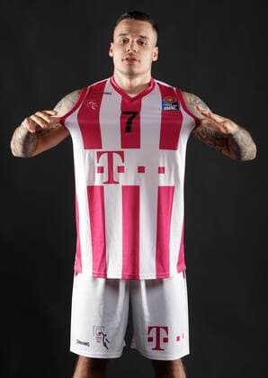 Konstantin Klein Telekom Baskets Bonn 2017 2018 Foto: Jörn Wolter