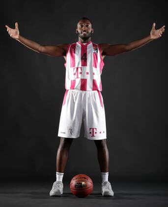 Ron Curry Telekom Baskets Bonn 2017 2018 Foto: Jörn Wolter