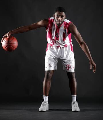 Ron Curry Telekom Baskets Bonn 2017 2018 Foto: Jörn Wolter
