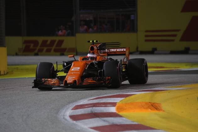 Singapore Grand Prix 14 - 17 September 2017 15.09.2017 - Free Practice 2, Stoffel Vandoorne (BEL) McLaren MCL32 