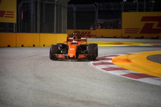 Singapore Grand Prix 14 - 17 September 2017 15.09.2017 - Free Practice 2, Stoffel Vandoorne (BEL) McLaren MCL32 