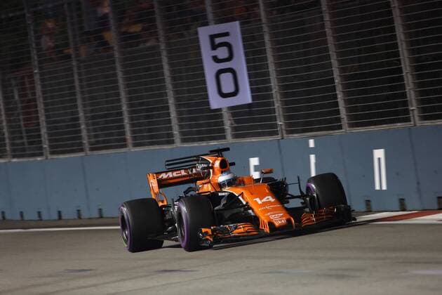 15.09.2017 - Free Practice 2, Fernando Alonso (ESP) McLaren MCL32 Singapore Grand Prix 14 - 17 September 2017 15.09.2017 - Free Practice 2, Fernando Alonso (ESP) McLaren MCL32 