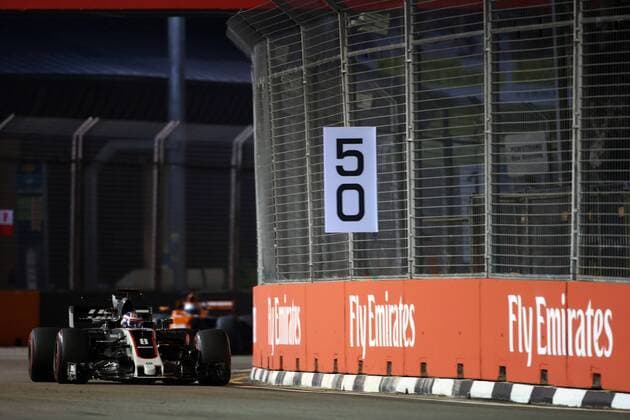 15.09.2017 - Free Practice 2, Kevin Magnussen (DEN) Haas F1 Team VF-17 Singapore Grand Prix 14 - 17 September 2017 15.09.2017 - Free Practice 2, Kevin Magnussen (DEN) Haas F1 Team VF-17 
