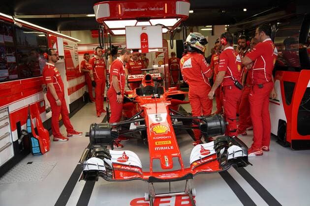 Singapore Grand Prix 14 - 17 September 2017 16.09.2017 - Free Practice 3, Sebastian Vettel (GER) Scuderia Ferrari SF70H 