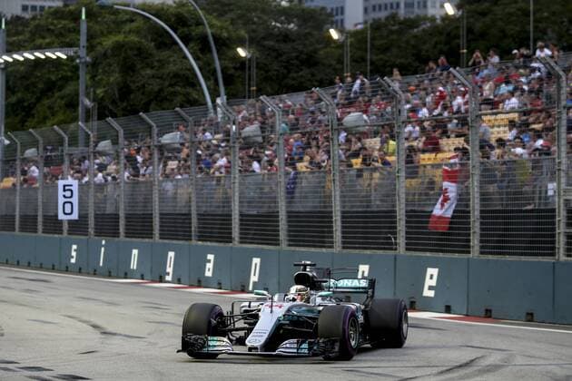 Motorsports: FIA Formula One World Championship WM Weltmeisterschaft 2017, Grand Prix of Singapore, 44 Lewis Hamilton (GBR, Mercedes AMG Petronas F1 Team), Singapore Singapore
