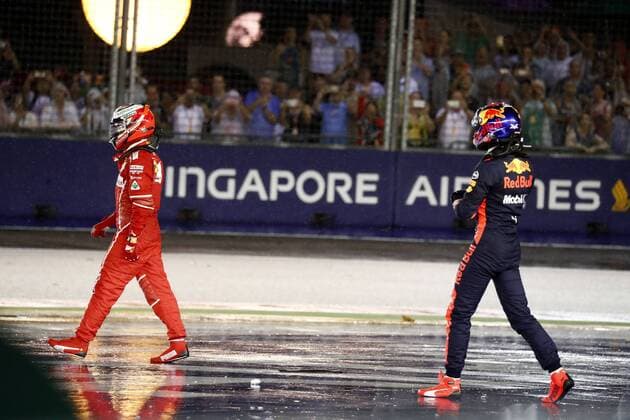 Motorsports: FIA Formula One World Championship WM Weltmeisterschaft 2017, Grand Prix of Singapore, 7 Kimi Raikkonen (FIN, Scuderia Ferrari), 33 Max Verstappen (NLD, Red Bull Racing), Singapore Singapore
