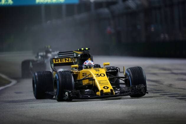 17.09.2017 - Race, Jolyon Palmer (GBR) Renault F1 Team RS17 Singapore Grand Prix 14 - 17 September 2017 17.09.2017 - Race, Jolyon Palmer (GBR) Renault Sport F1 Team RS17 