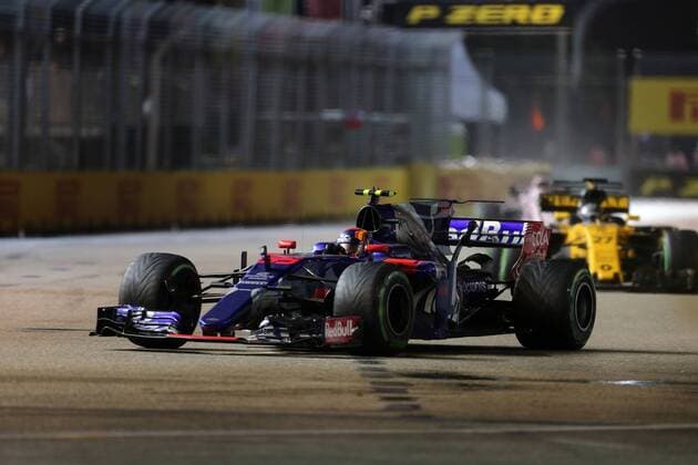 17.09.2017 - Race, Carlos Sainz Jr (ESP) Scuderia Toro Rosso STR12 Singapore Grand Prix 14 - 17 September 2017 17.09.2017 - Race, Carlos Sainz Jr (ESP) Scuderia Toro Rosso STR12 