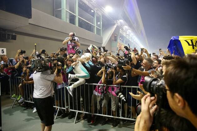 Lewis Hamilton (GB 44), Mercedes AMG Petronas Motorsport, Grosser Preis von Singapur 2017, Rennen, Motorsport, Formel 1, 17.09.2017, Singapur Copyright: xEIBNER JERRYxANDREx EP_JAE