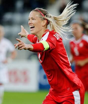 19.09.2017 Tissot Arena Biel , SCHWEIZ , Saison 2017 2018 Frauen WM Qualifikation Schweiz - Polen Torjubel Lara Dickenmann (Schweiz)