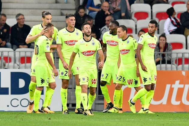 04 Mateo PAVLOVIC sco 23 Angelo FULGINI sco 26 Mehdi TAHRAT sco 29 Vincent MANCEAU sco 07 Karl TOKO EKAMBI sco JOIE FOOTBALL Nice vs Angers Ligue 1 Conforama 22 09 2017 FEP Panoramic 