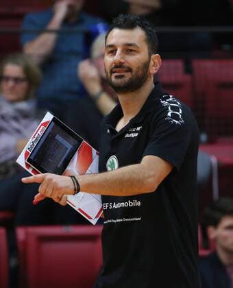 BAU 22.09.2017 Stuttgart Volleyball Allianz MTV Stuttgart vs. Shangai Bright Ubest, Trainer Giannis Athanasopoulos (Stuttgart)