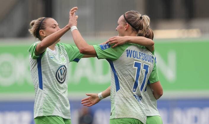 Torjuebl nach dem 5-0 durch Alexandra Popp (VfL Wolfsburg)