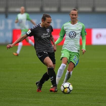 VfL vs Jena , Frauen Wolfsburg, Deutschland. 24.09.2017, FUßBALL - VfL Wolfsburg vs FF USV Jena, 1. Allianz Frauen Bundesliga, Saison 2017-18. Bild zeigt: Caroline Graham Hansen (VfL Wolfsburg) Wolfsburg