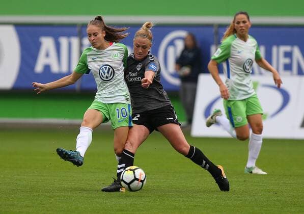 VfL vs Jena , Frauen Wolfsburg, Deutschland. 24.09.2017, FUßBALL - VfL Wolfsburg vs FF USV Jena, 1. Allianz Frauen Bundesliga, Saison 2017-18. Bild zeigt: Tessa Wullaert (VfL Wolfsburg) Wolfsburg