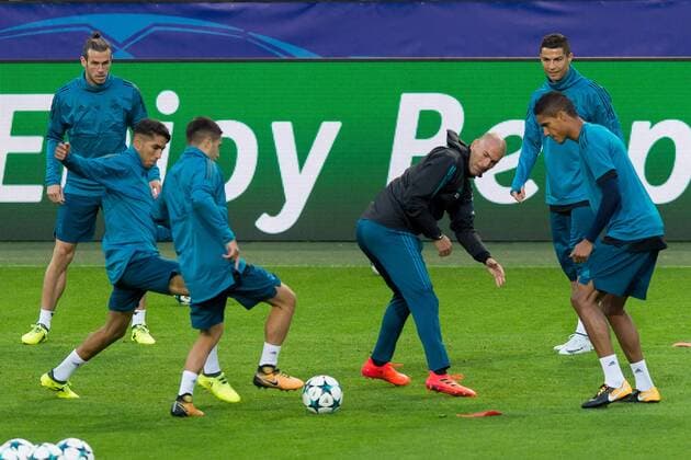 Dortmund, Germany, 25.09.2017, UEFA Champions League Training von Real Madrid, Trainer Zinedine Zidane (Real) in aktion ( DeFodi001
