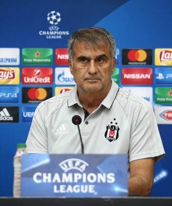 Besiktas s Football Team Coach Senol Gunesgives a press conference PK Pressekonferenz on the eve of the team s a day before their UEFA Champions League Group G match against RB Leipzig on September 25, 2017 in Istanbul , Turkey. 