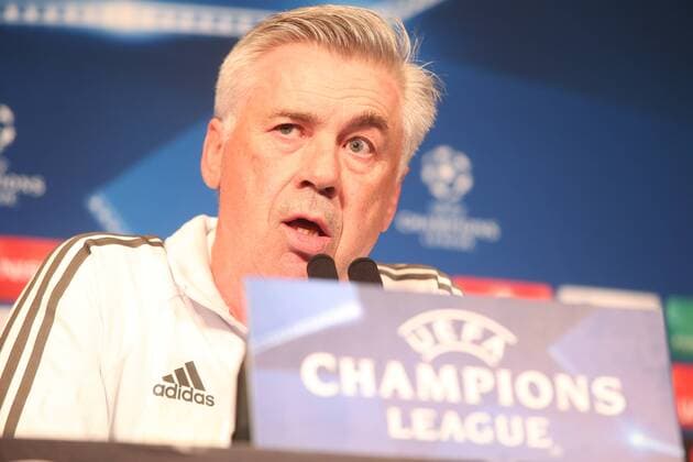 Bilder des Tages - SPORT Trainer Carlo Ancelotti (FC Bayern Muenchen), Pressekonferenz, Paris Saint-Germain vs. FC Bayern Muenchen, Champions League, Fussball, 26.09.2017, Paris Copyright: xLanger Eibner-Pressefotox EP_HLR